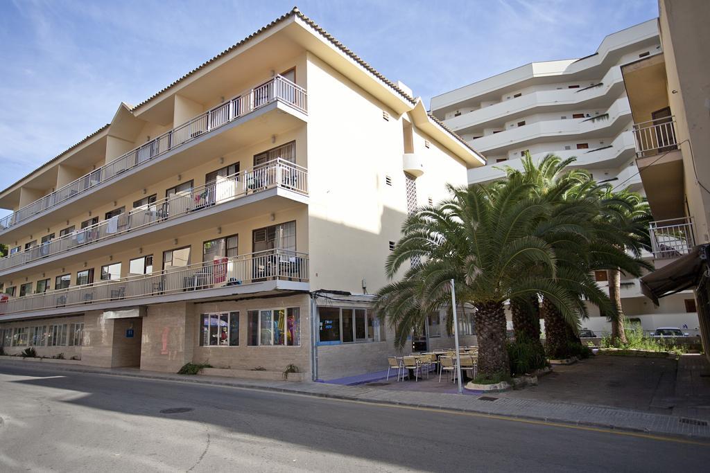 Bj Hostal Bona Vista S'Illot  Exterior photo